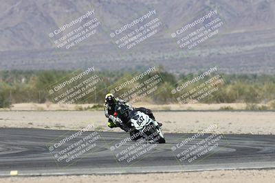 media/Nov-01-2025-CVMA (Sat) [[fc0f7531b8]]/Race 7-Formula Twins-Formula 40 UL/